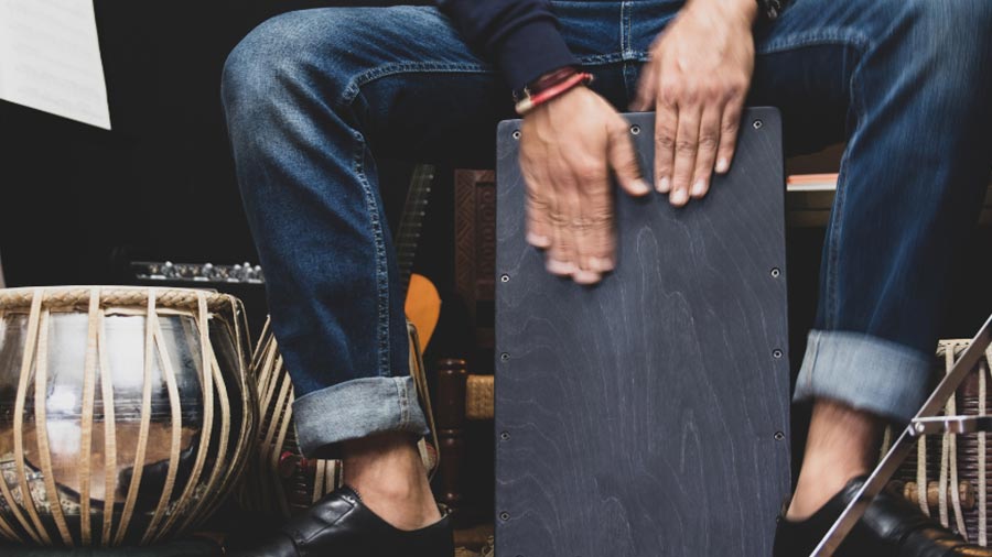 Cajon Drum (Panduan Lengkap)Cajon Drum (Panduan Lengkap)  